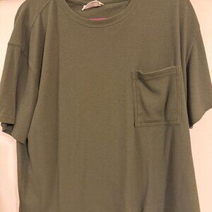 COZY EARTH WOMENS WAFFLE KNIT SHORT SLEEVE OLIVE GREEN POCKET T-SHIRT SZ LARGE